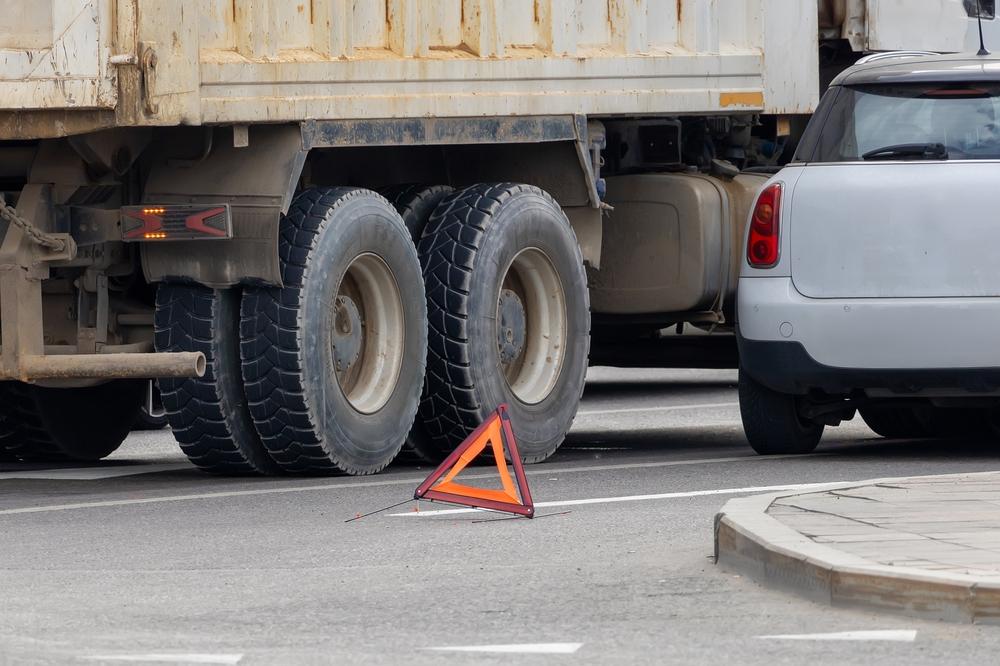 clear lake truck accident lawyer